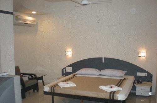Hotel Siddhartha Inn Нагпур Стая снимка