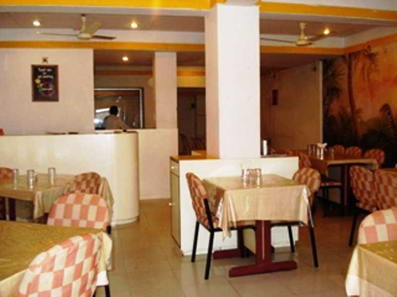 Hotel Siddhartha Inn Нагпур Екстериор снимка